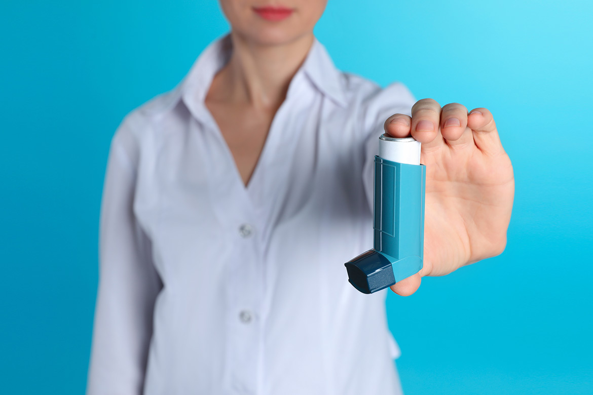 Here's What You Need To Know About Asthma And Smoking